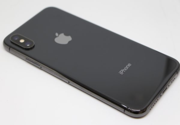 iPhone XS nero 64 GB - immagine 2